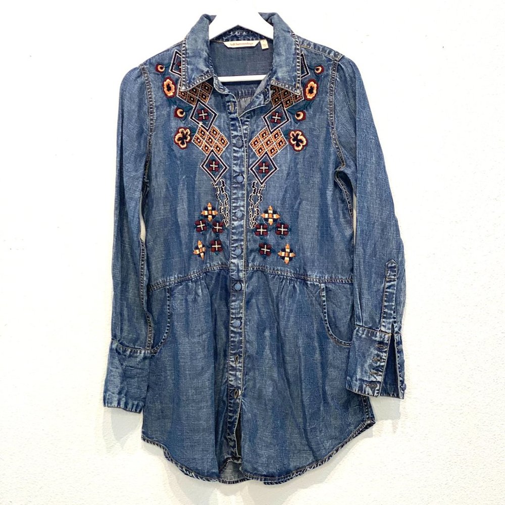Soft Surroundings Embroidery Long Sleeve Button Down Shirt Top Small